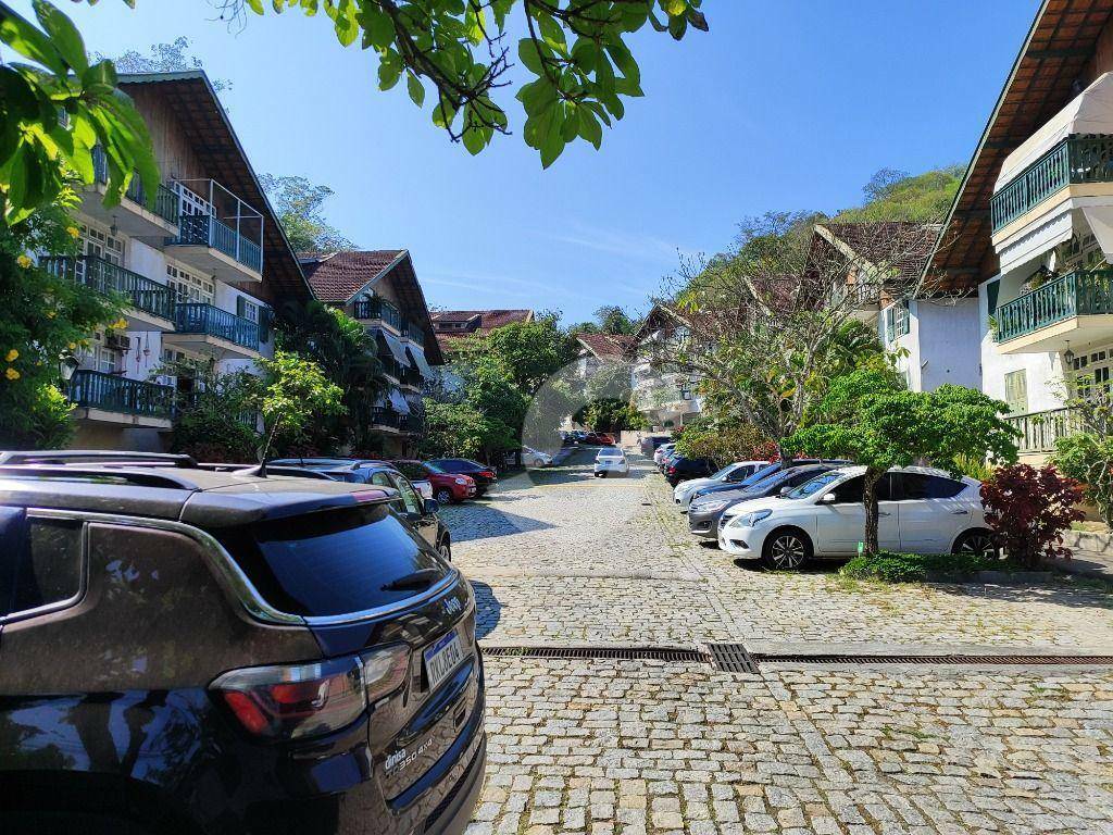  - Apartamento Duplex à venda, 121 m² por R$ 480.000,00 - Badu - Niterói/RJ