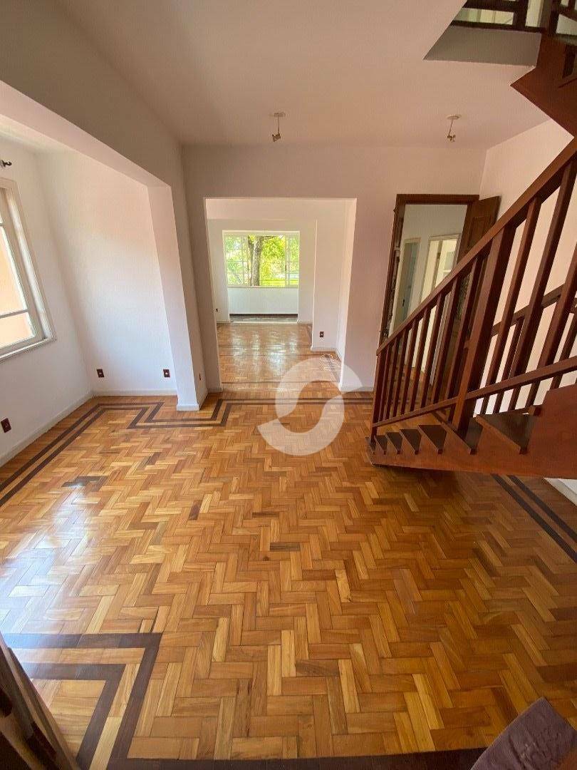 Apartamento à venda com 4 quartos, 174m² - São Francisco,Niterói
