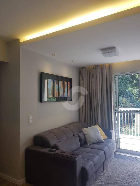  - Apartamento em Piratininga - Condomínio fechado com 2 dormitórios à venda, 60 m² por R$ 290.000 - Piratininga - Niterói/RJ