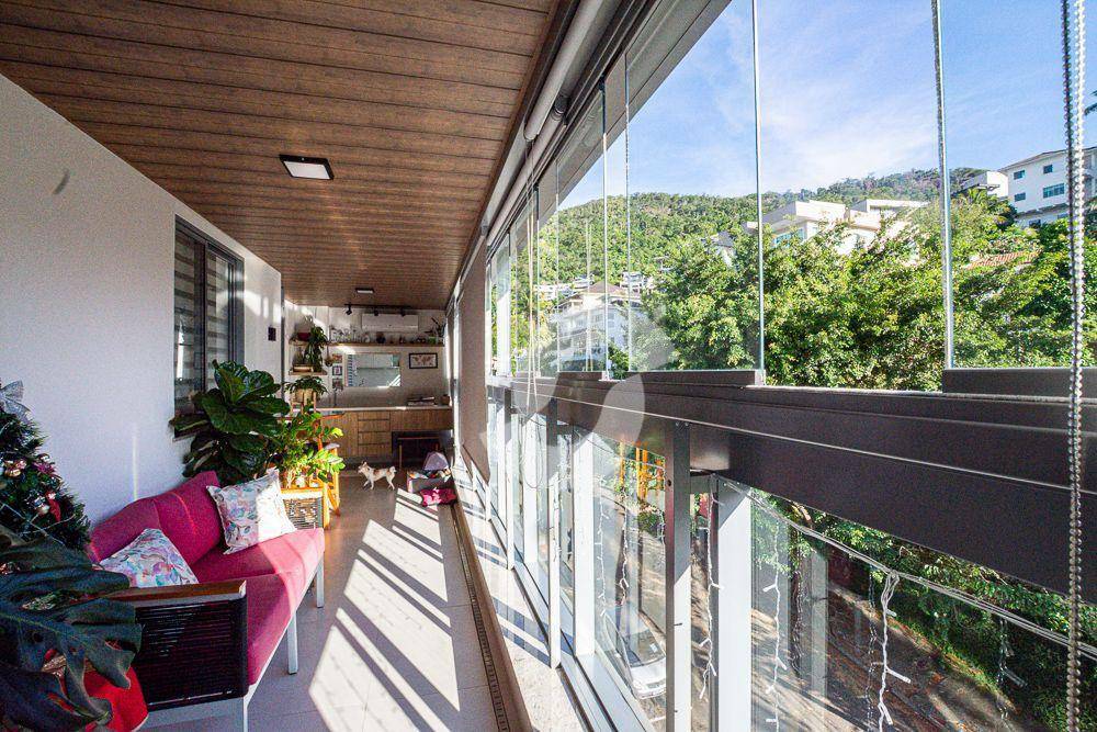 Apartamento à venda com 3 quartos, 129m² - Charitas,Niterói