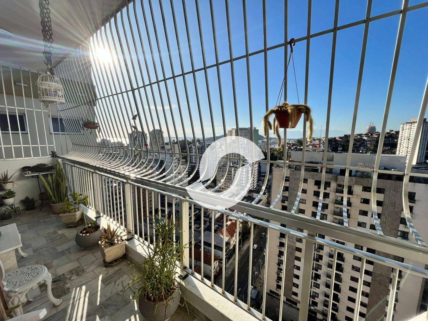 Apartamento à venda com 2 quartos, 90m² - Ingá,Niterói