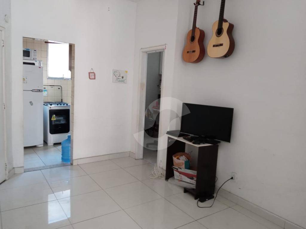 Apartamento à venda com 2 quartos, 48m² - Centro,Niterói