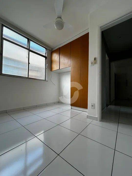  - Apartamento com 2 dormitórios à venda, 60 m² por R$ 250.000,00 - Largo do Barradas - Niterói/RJ
