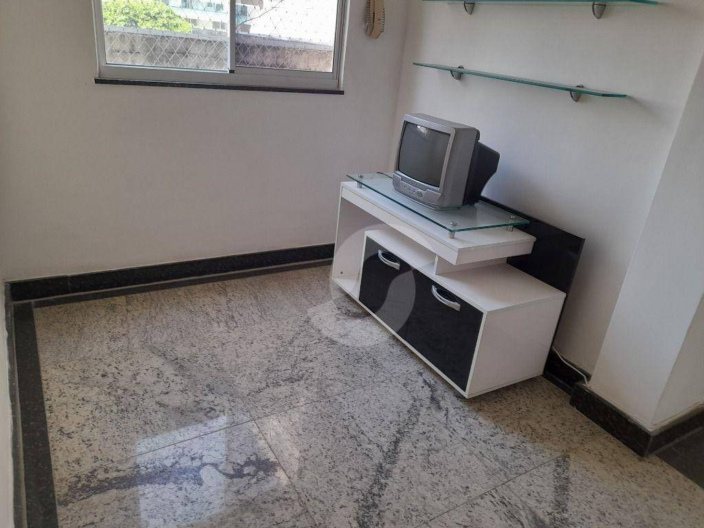  - Apartamento com 1 dormitório à venda, 40 m² por R$ 240.000,00 - Icaraí - Niterói/RJ