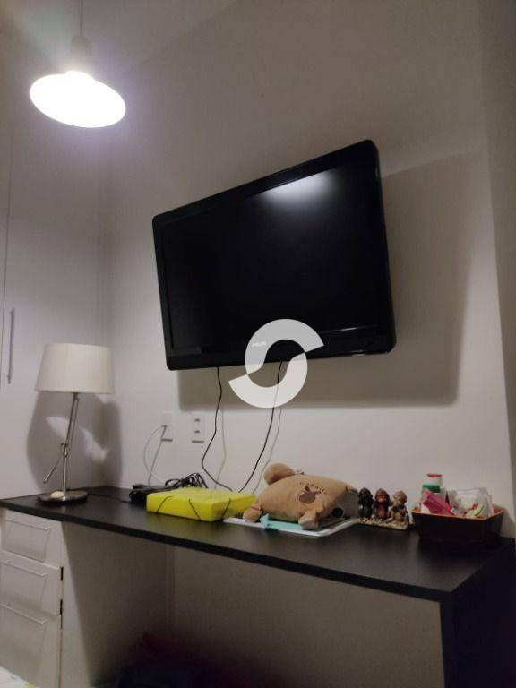  - Apartamento com 1 dormitório à venda, 42 m² por R$ 300.000,00 - Centro - Niterói/RJ