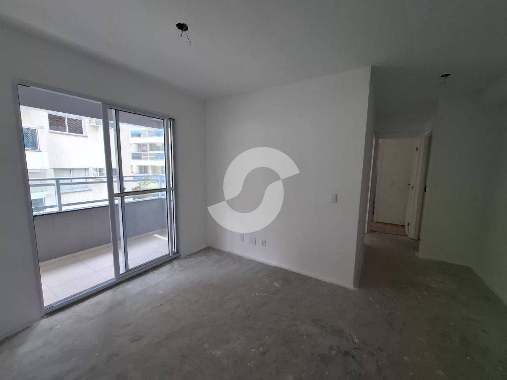  - Apartamento com 2 dormitórios à venda, 57 m² por R$ 450.000,00 - Santa Rosa - Niterói/RJ