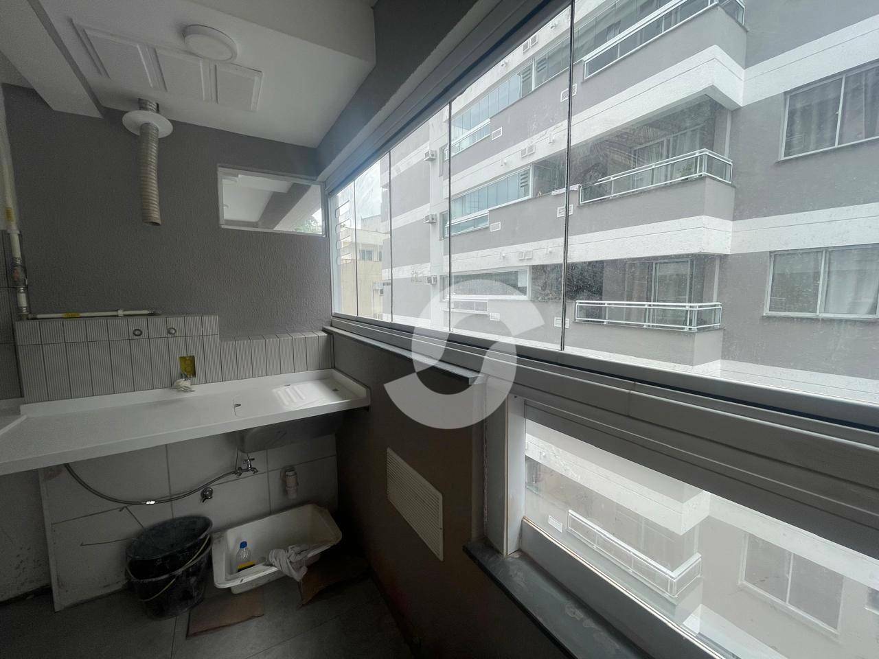  - Apartamento com 1 dormitório à venda, 36 m² por R$ 390.000,00 - Santa Rosa - Niterói/RJ