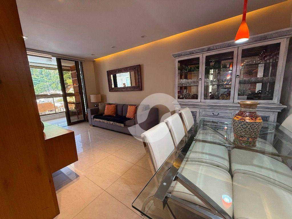 Apartamento à venda com 3 quartos, 115m² - Charitas,Niterói