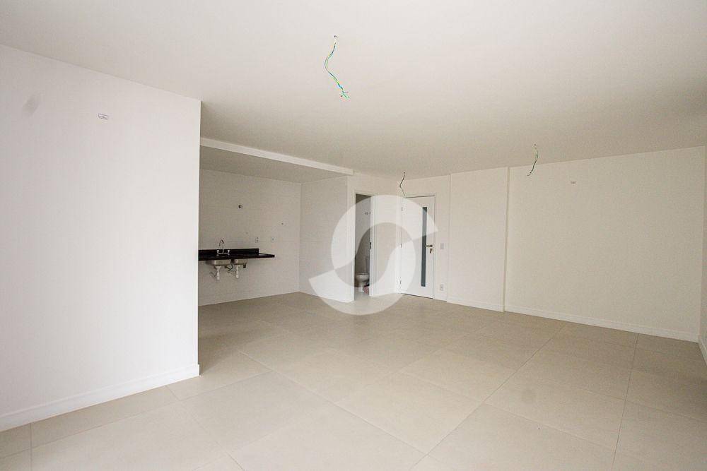 Apartamento à venda com 3 quartos, 131m² - Piratininga,Niterói