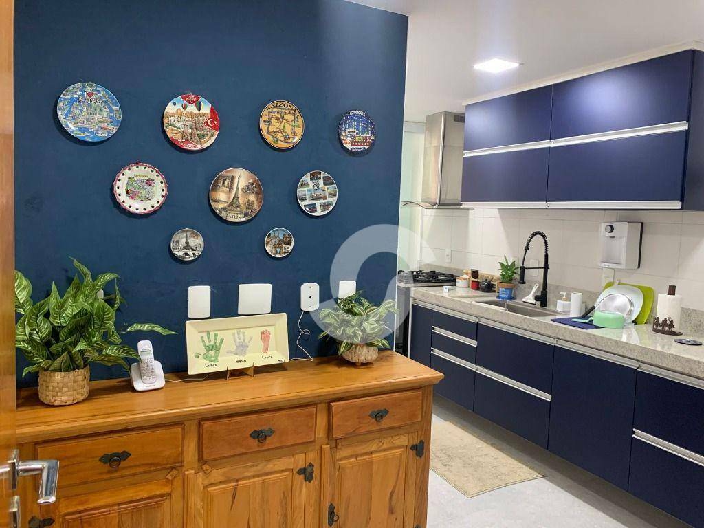 Apartamento à venda com 3 quartos, 119m² - São Francisco,Niterói