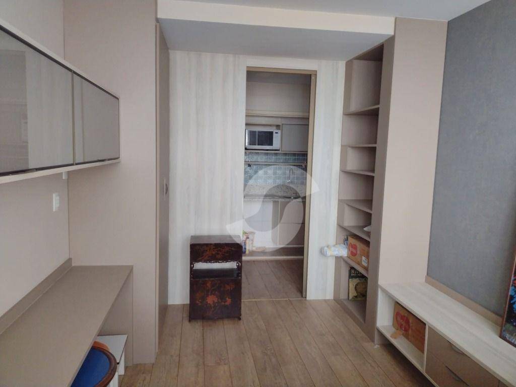  - Apartamento com 1 dormitório à venda, 31 m² por R$ 180.000,00 - Centro - Niterói/RJ
