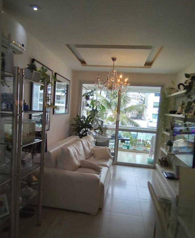 Apartamento à venda com 2 quartos, 84m² - Charitas,Niterói