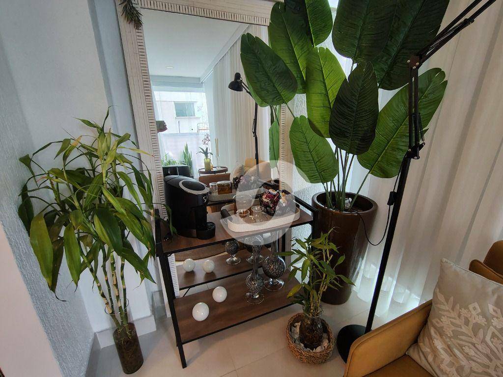  - Apartamento com 2 dormitórios à venda, 72 m² - Icaraí - Niterói/RJ