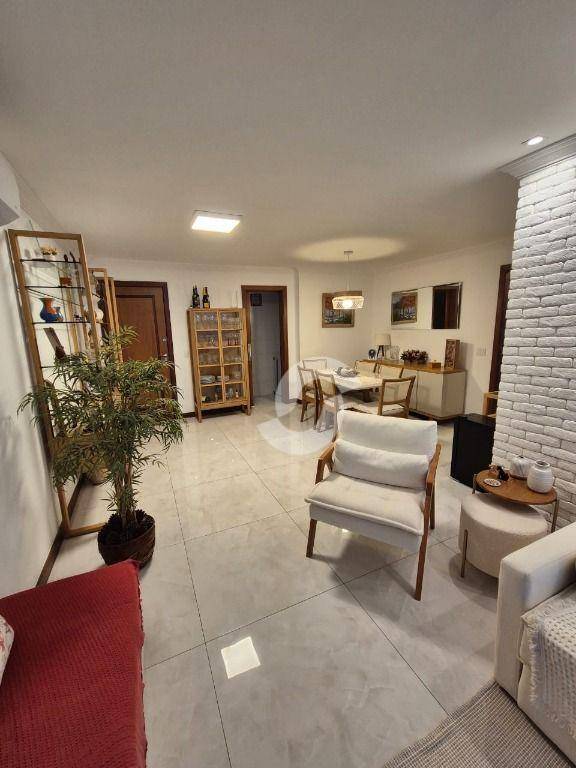  - Apartamento com 3 dormitórios à venda, 125 m² por R$ 1.390.000,00 - Icaraí - Niterói/RJ