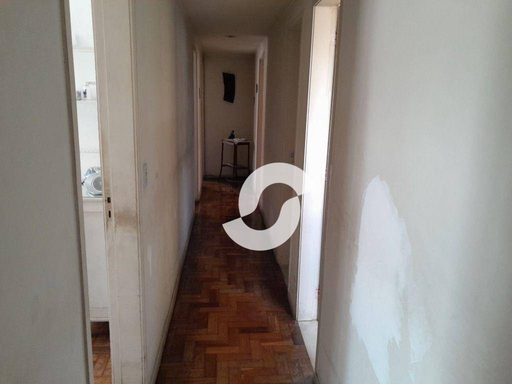  - Apartamento de 3 quartos em Icarai