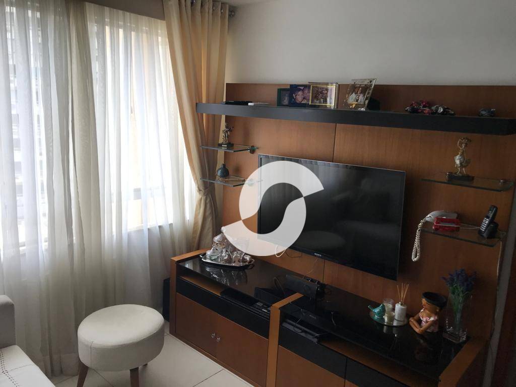 Apartamento à venda com 2 quartos, 60m² - São Lourenço,Niterói