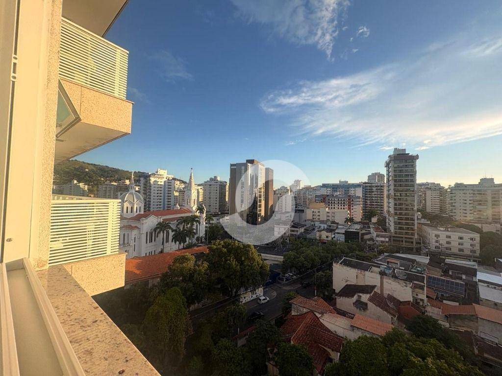 Apartamento à venda com 2 quartos, 82m² - Santa Rosa,Niterói