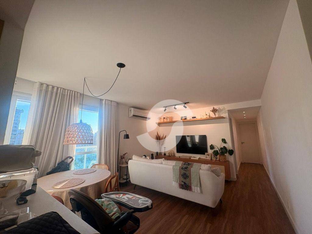  - Excelente Apartamento com 2 Suítes