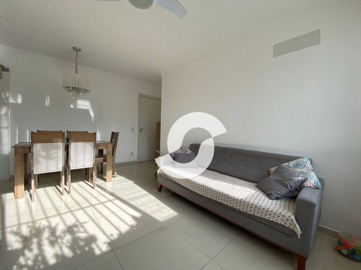  - Apartamento com 2 dormitórios à venda, 82 m² por R$ 590.000,00 - Icaraí - Niterói/RJ