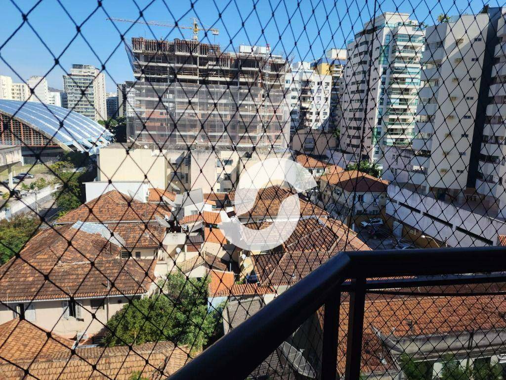  - Apartamento com 3 dormitórios à venda, 130 m² por R$ 650.000,00 - Icaraí - Niterói/RJ