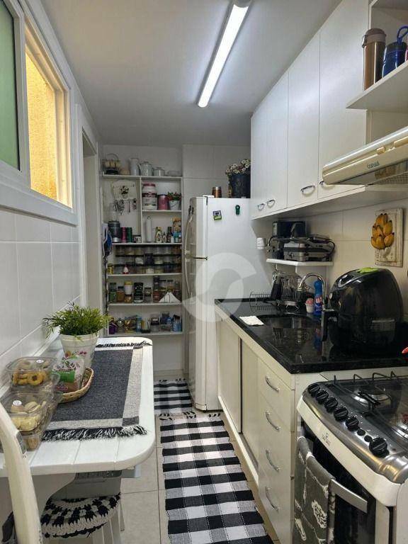 Apartamento à venda com 3 quartos, 74m² - Pendotiba,Niterói