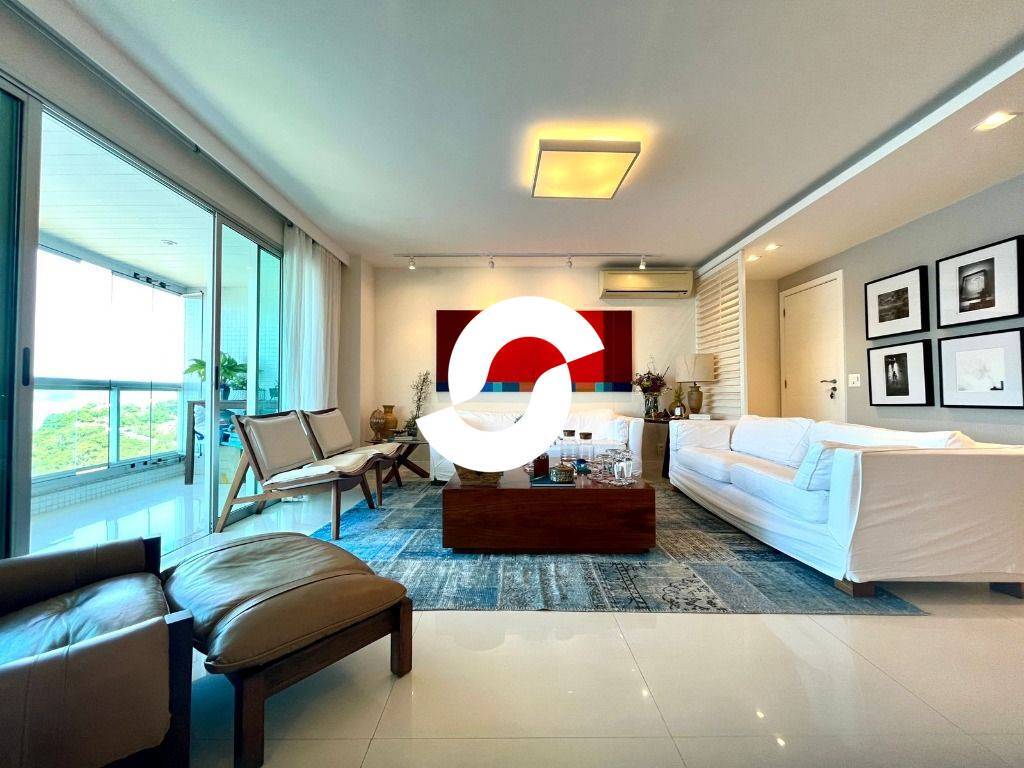  - Venha morar com a mais bela vista da cidade neste apartamento de alto padrão!