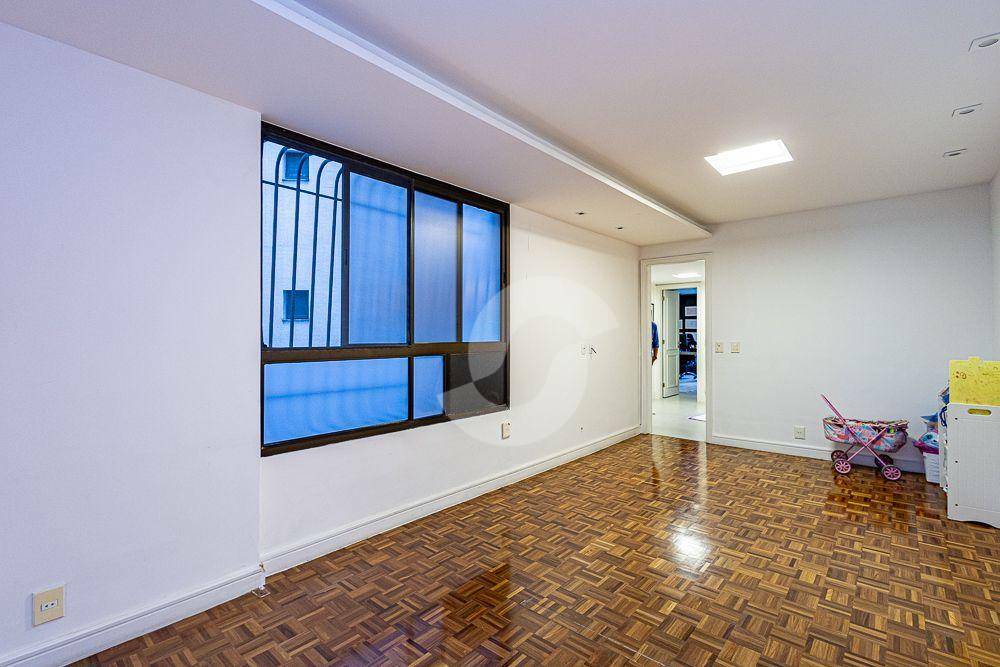  - Apartamento com 4 dormitórios à venda, 480 m² por R$ 5.900.000,00 - Icaraí - Niterói/RJ