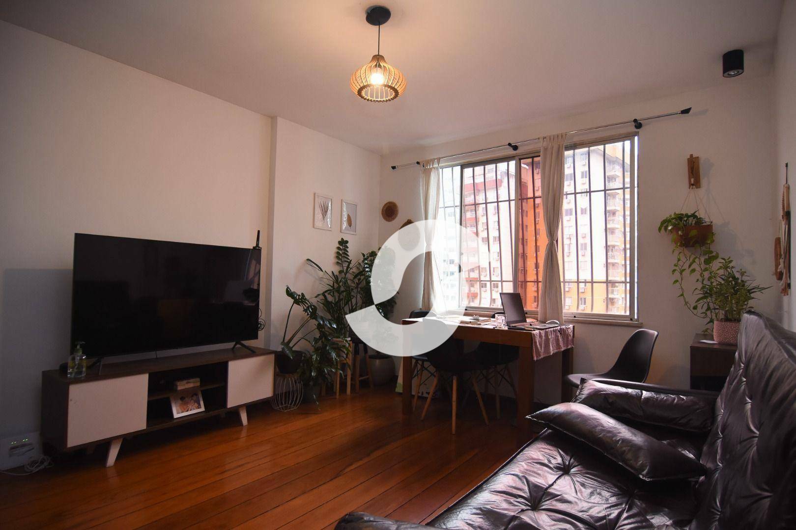 Apartamento à venda com 2 quartos, 85m² - Santa Rosa,Niterói