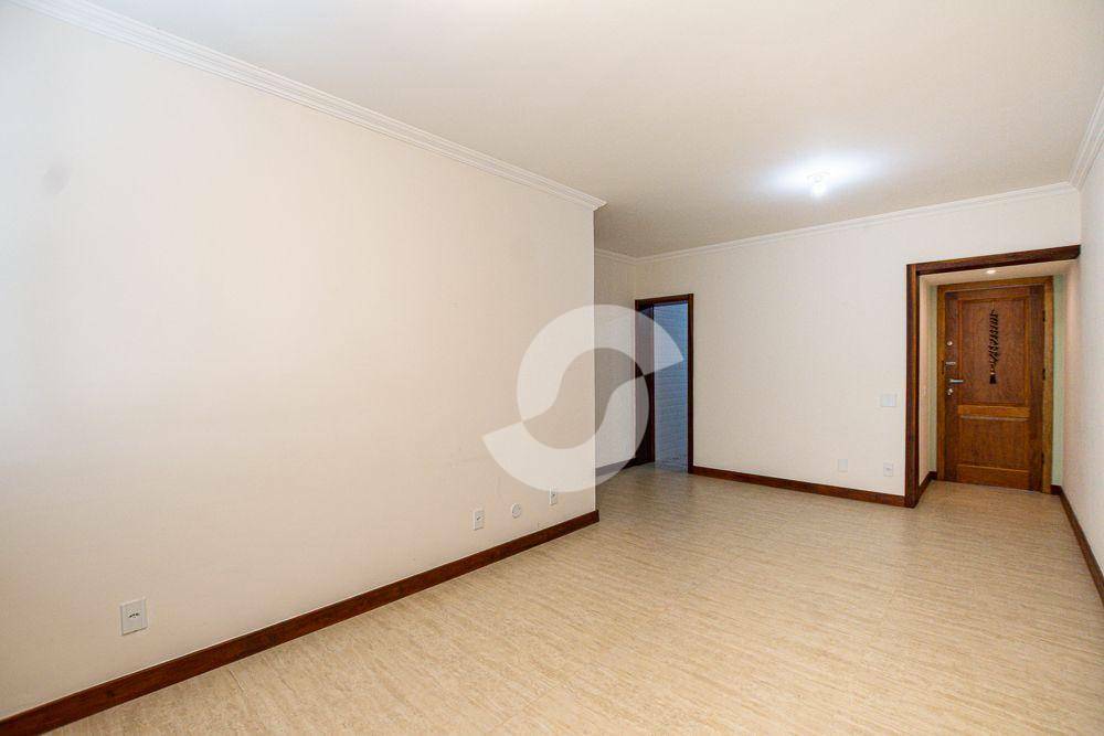  - Apartamento reformado, iluminado,, arejado, com 3 quartos e vaga, 120 m² por R$ 800.000 - Ingá - Niterói/RJ