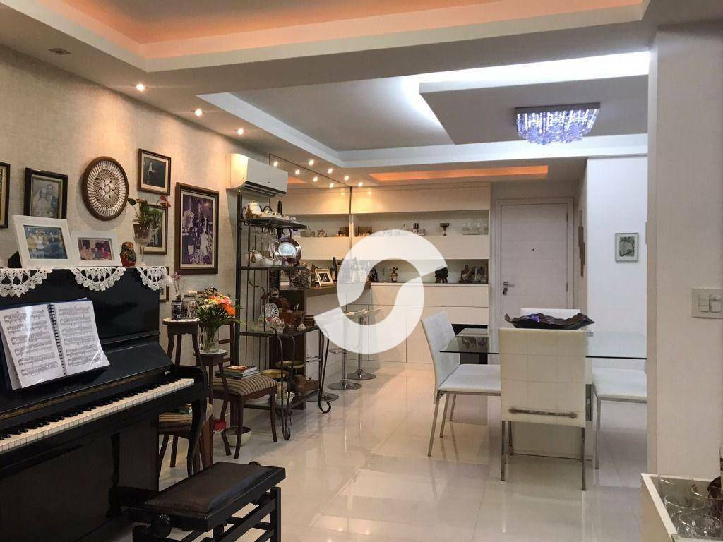 Apartamento à venda com 3 quartos, 145m² - Icaraí,Niterói