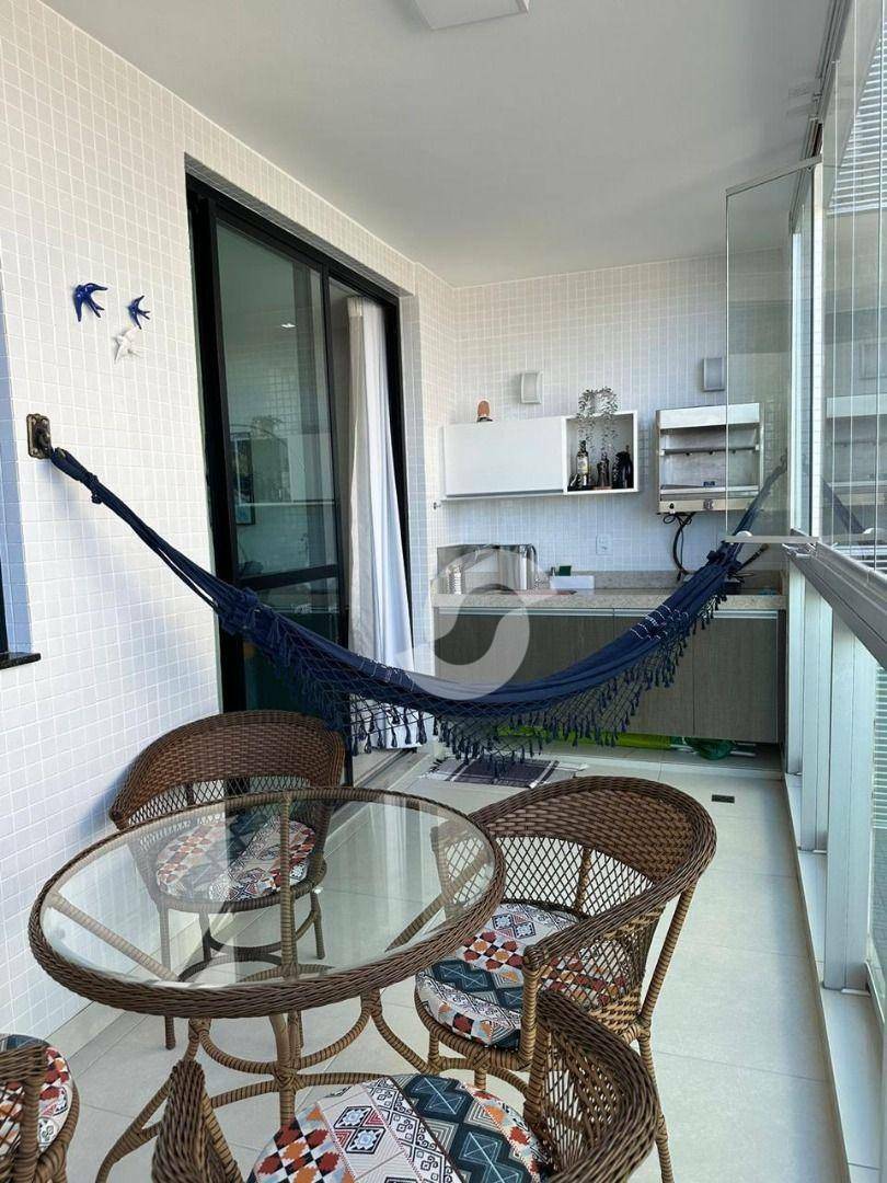  - Apartamento com 2 dormitórios à venda, 127 m² por R$ 1.200.000,00 - Piratininga - Niterói/RJ