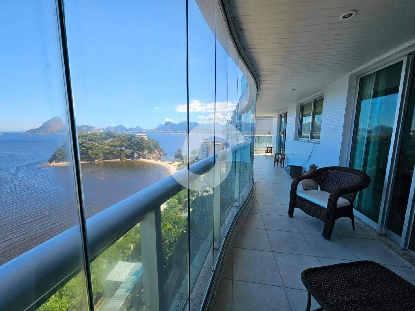 Apartamento à venda com 4 quartos, 190m² - Boa Viagem,Niterói