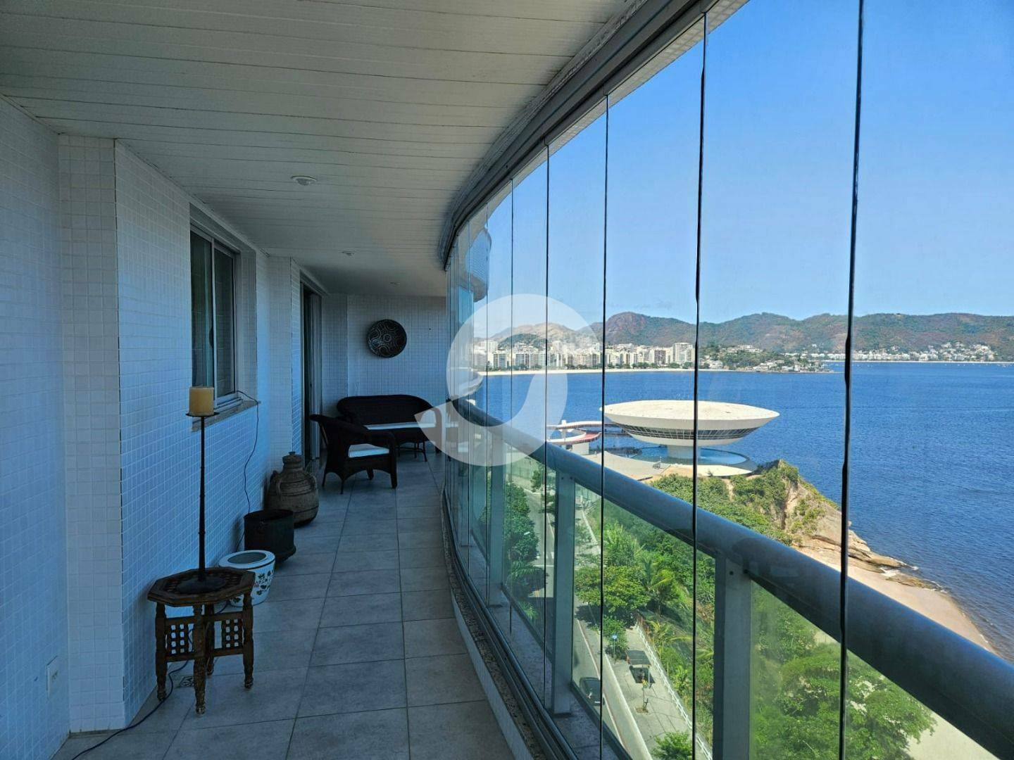 Apartamento à venda com 4 quartos, 190m² - Boa Viagem,Niterói
