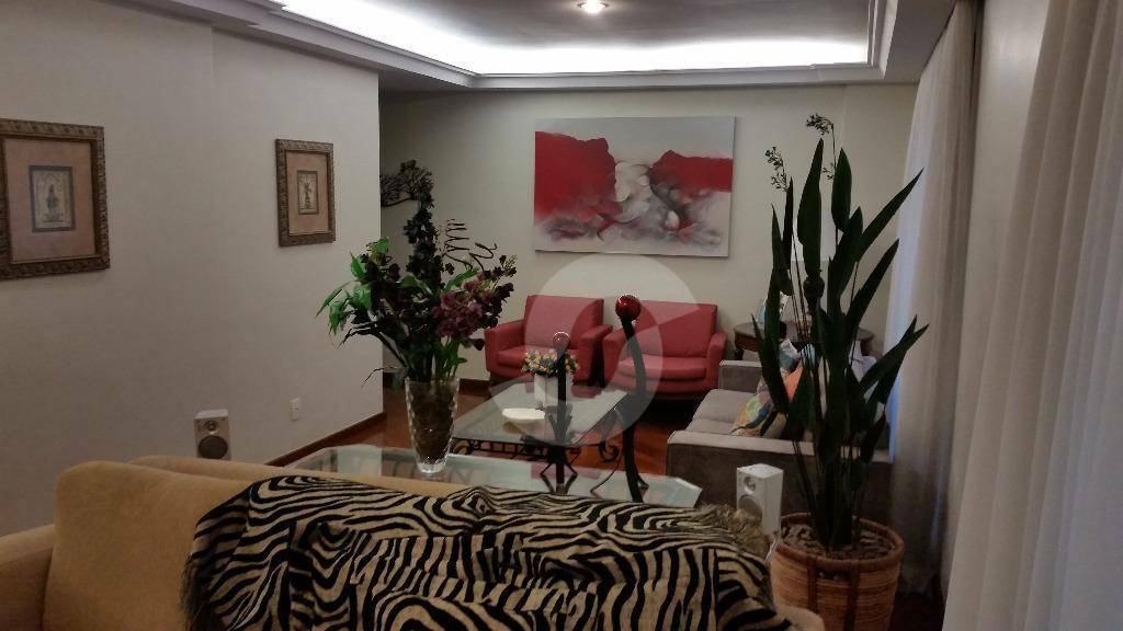 Apartamento à venda com 3 quartos, 215m² - Santa Rosa,Niterói