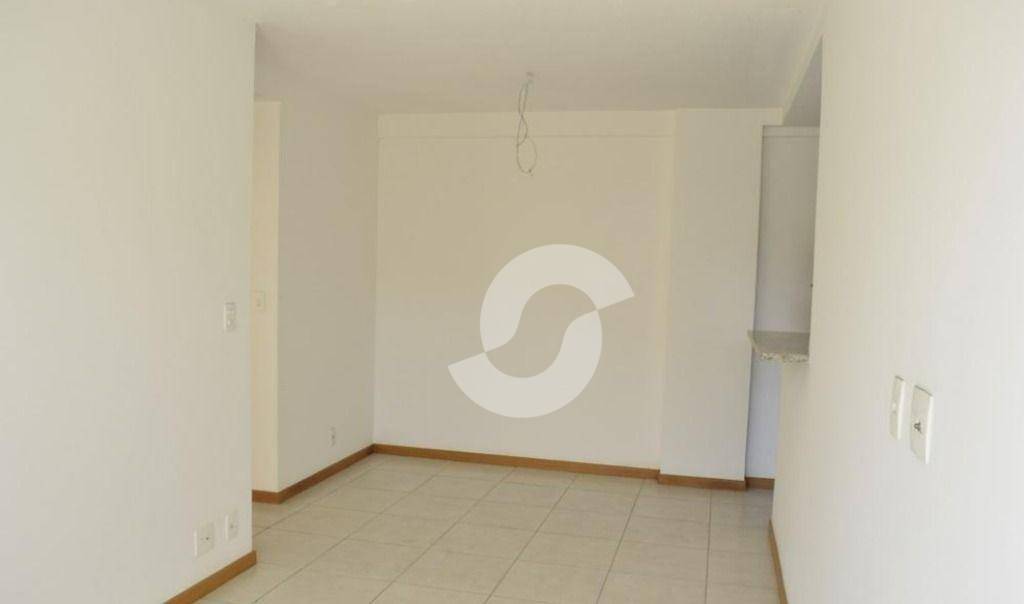  - Apartamento com 2 dormitórios à venda, 55 m² por R$ 290.000,00 - Pendotiba - Niterói/RJ