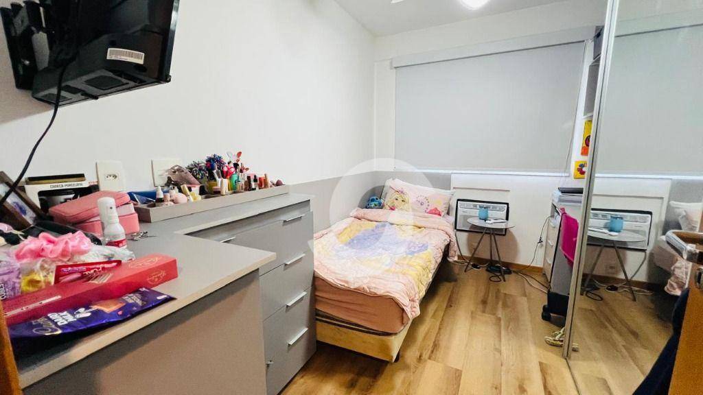 Apartamento à venda com 2 quartos, 56m² - Maria Paula,Niterói