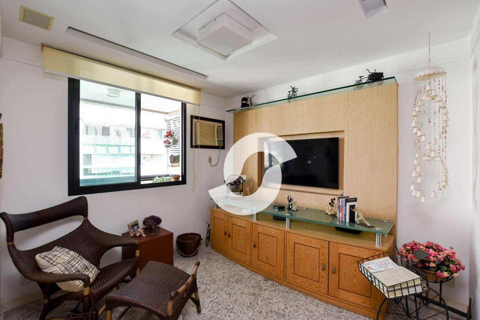 Apartamento à venda com 3 quartos, 130m² - Charitas,Niterói