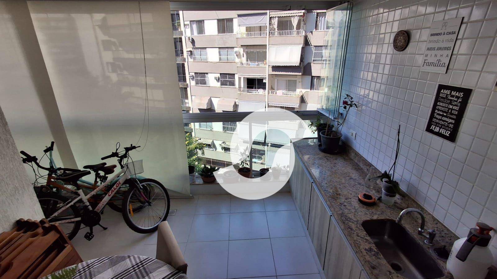  - Apartamento com 2 dormitórios à venda, 92 m² por R$ 1.010.000,00 - Icaraí - Niterói/RJ