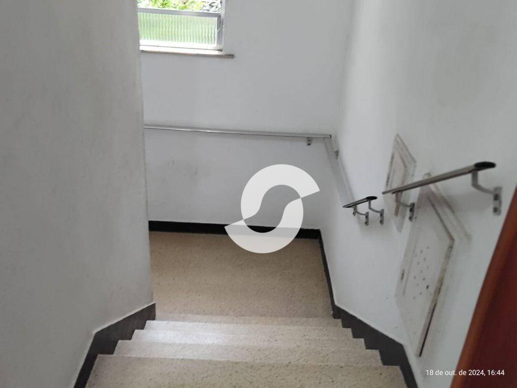  - Apartamento com 2 dormitórios à venda, 67 m² por R$ 282.000,00 - Fonseca - Niterói/RJ