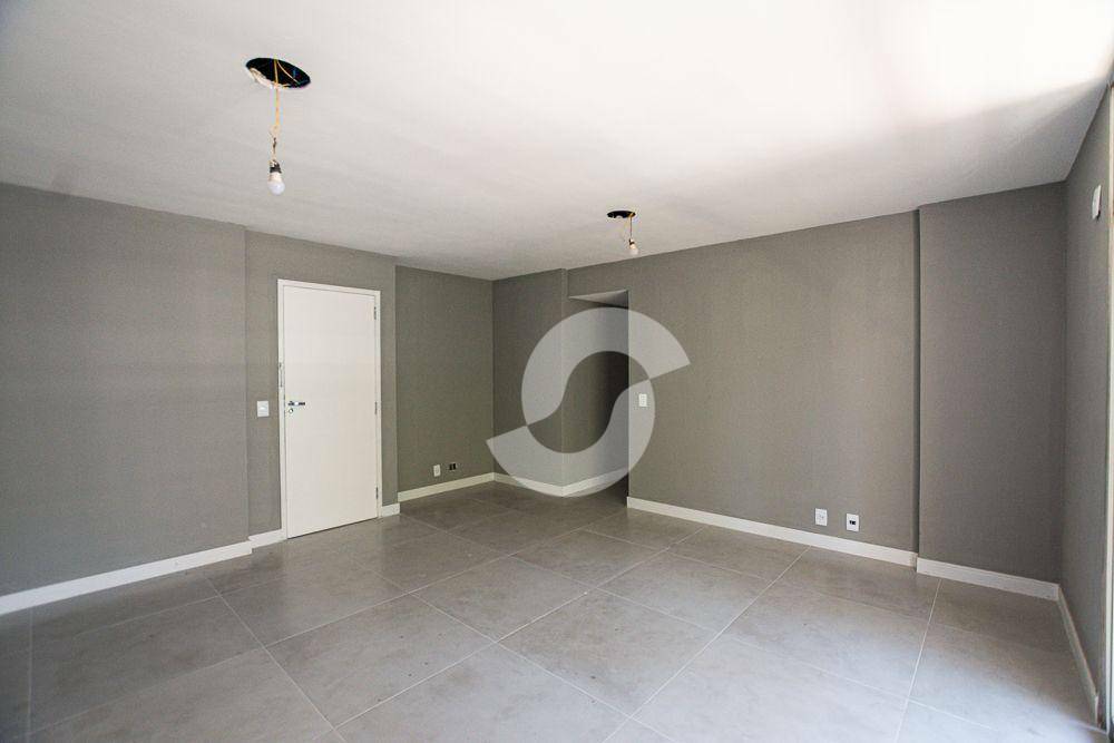  - Apartamento no Jardim Icarai, Vazio, reformado, sol da manhã com 3 dormitórios à venda, 110 m² por R$ 830.000 - Icaraí - Niterói/RJ