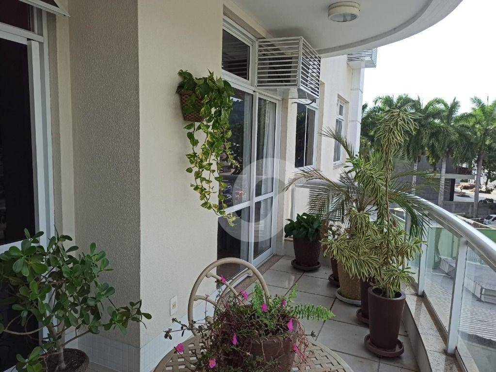 Apartamento à venda com 3 quartos, 115m² - Itaipu,Niterói