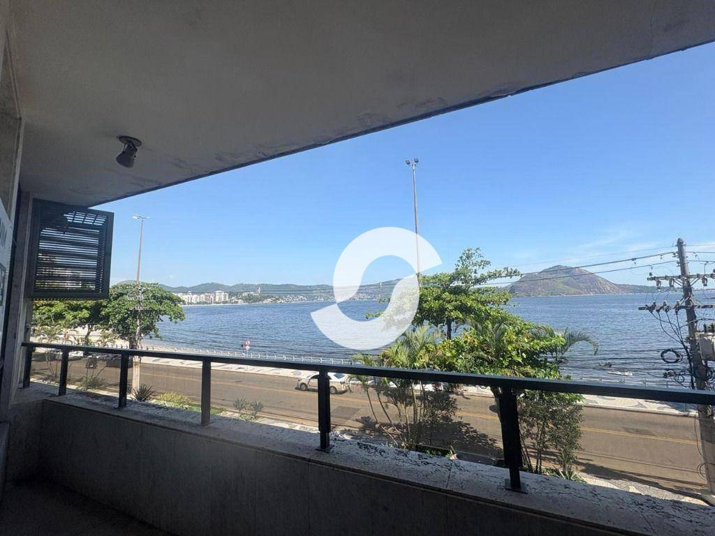 Apartamento à venda com 3 quartos, 160m² - Ingá,Niterói