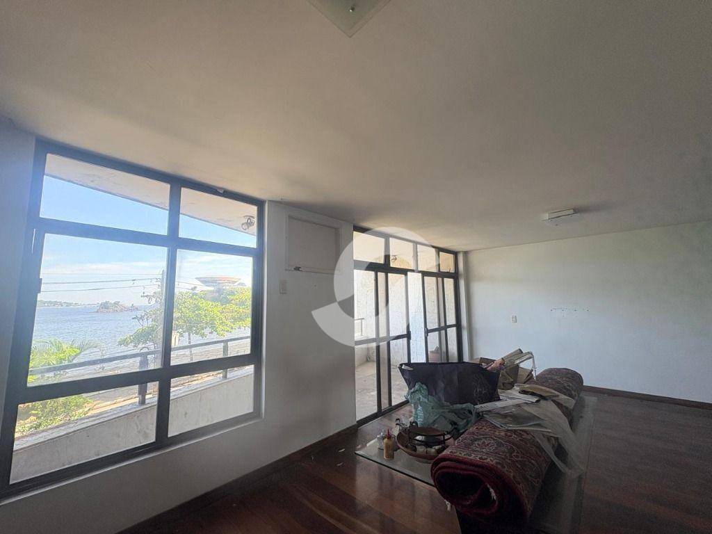Apartamento à venda com 3 quartos, 160m² - Ingá,Niterói