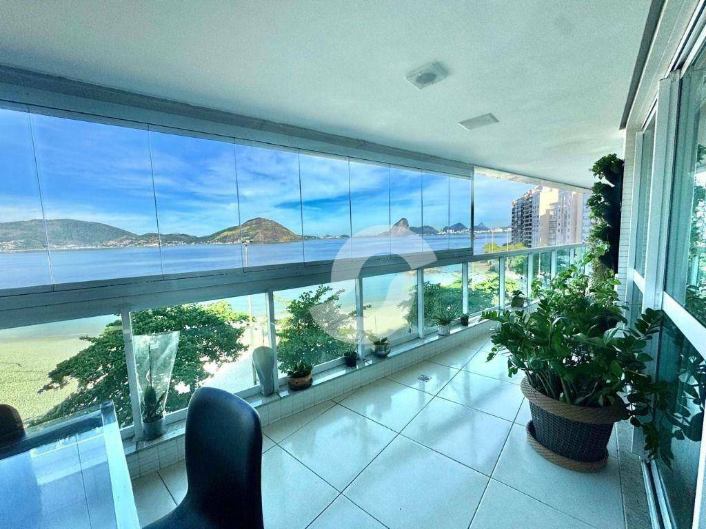 Apartamento à venda com 4 quartos, 260m² - Icaraí,Niterói