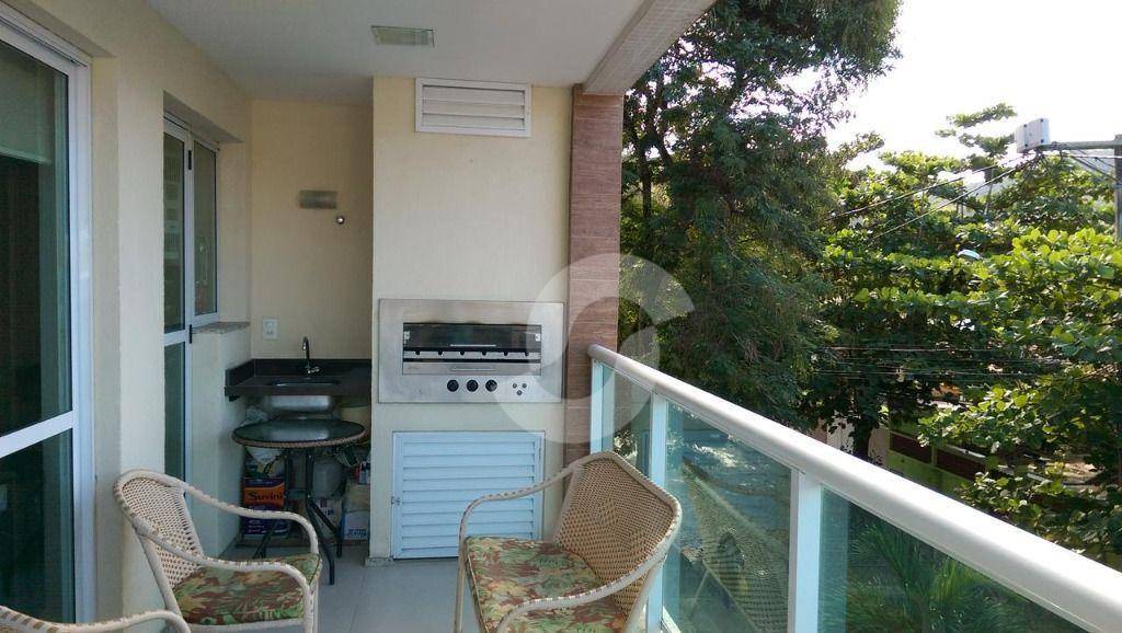  - Apartamento com 2 dormitórios à venda, 68 m² por R$ 690.000,00 - Itaipu - Niterói/RJ
