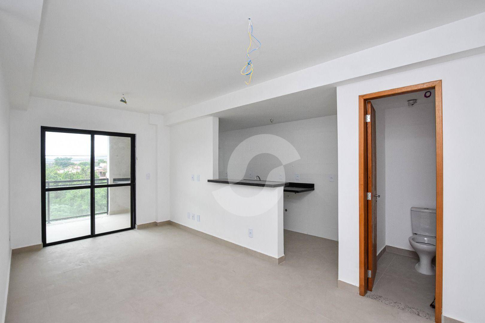 Apartamento à venda com 2 quartos, 70m² - Piratininga,Niterói