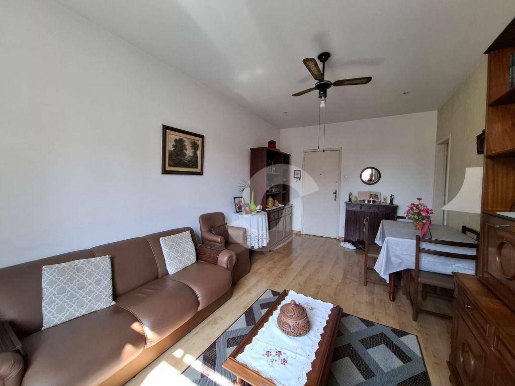  - Apartamento com 2 dormitórios à venda, 66 m² por R$ 470.000,00 - Icaraí - Niterói/RJ