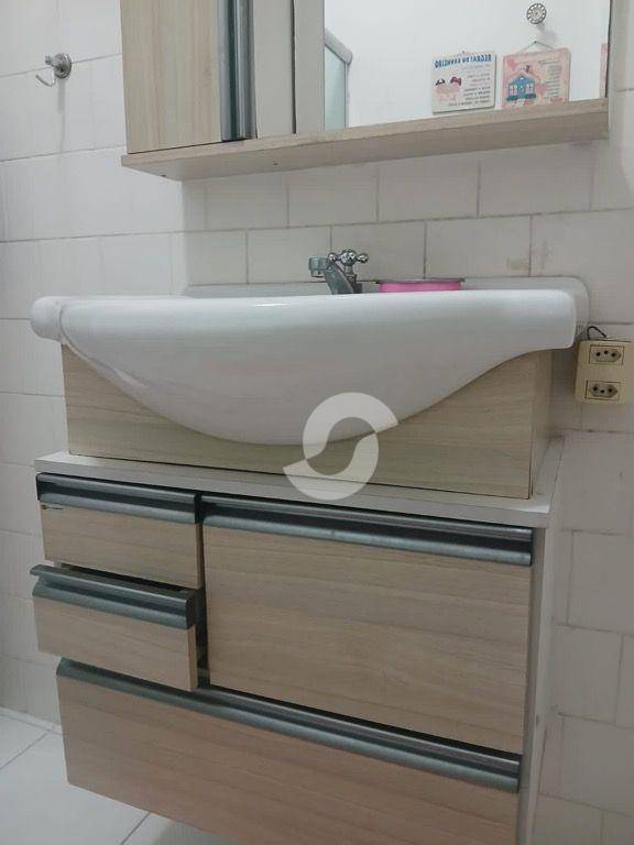  - Apartamento com 1 dormitório à venda, 50 m² por R$ 220.000,00 - Ponta D Areia - Niterói/RJ