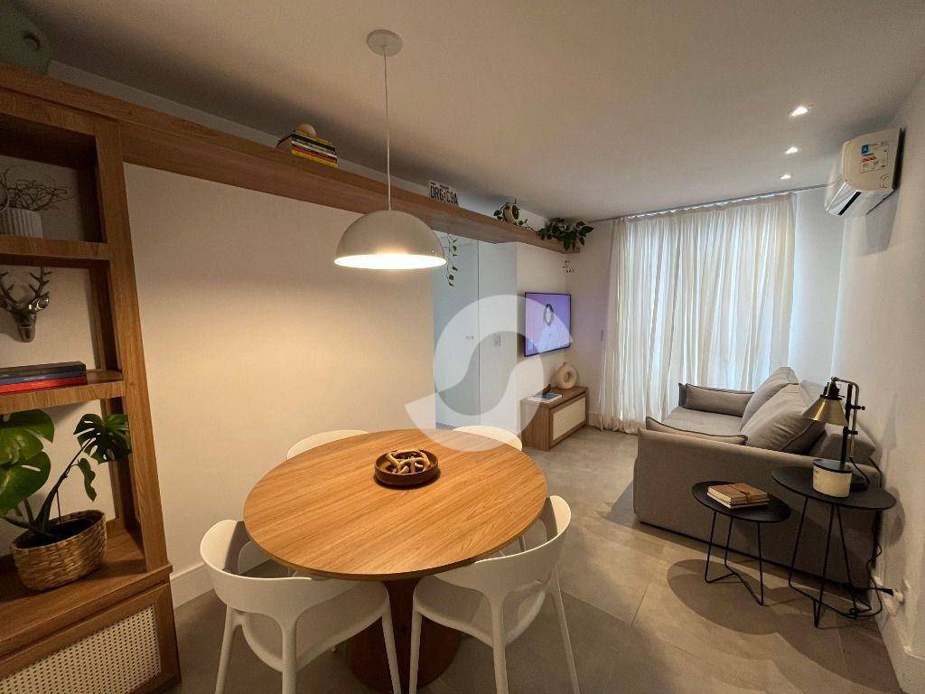Apartamento à venda com 2 quartos, 47m² - Centro,Niterói