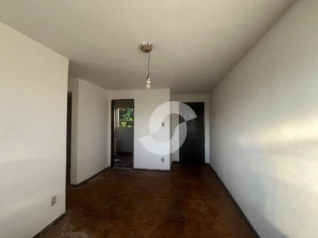 Apartamento à venda com 2 quartos, 50m² - Fátima,Niterói